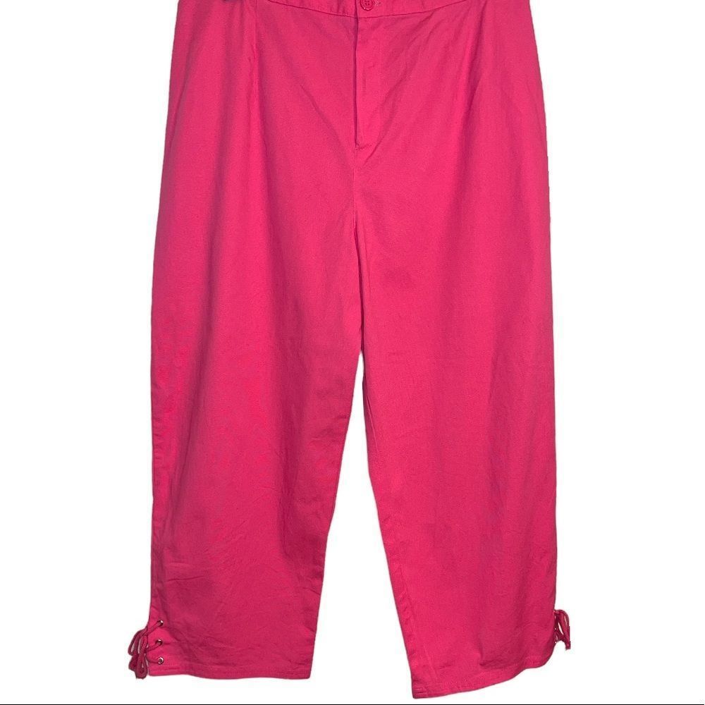 Vintage Sag Harbor Sport Petite Pants Women’s Hot Pink Capris Pants Lace Detail - Picture 1 of 8